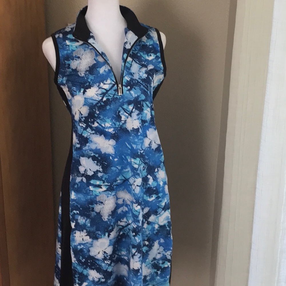 Tail golf dress
